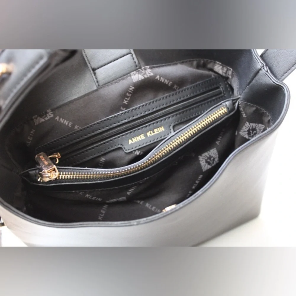 Anne Klein hobo bag